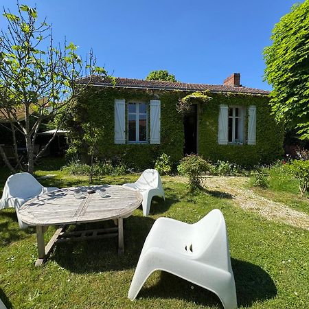 Cottage-Saint Laurent Sur Sevre מראה חיצוני תמונה